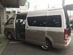 ハイエースコミューター